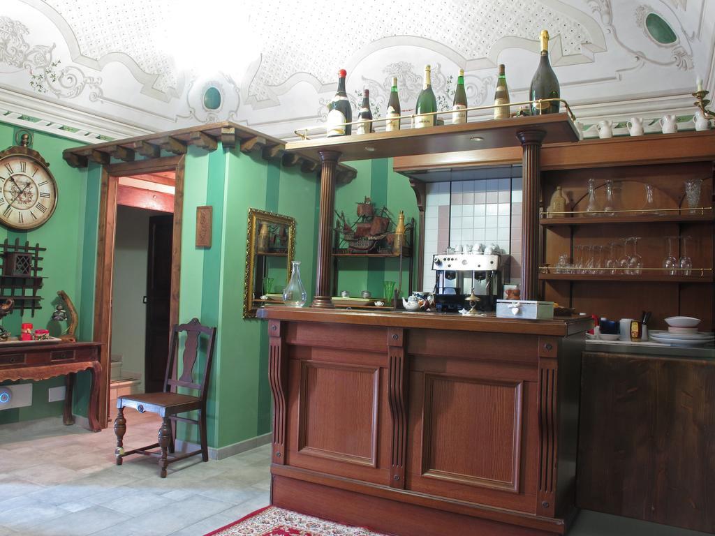 Отель Palazzo Diamante Calascio Экстерьер фото